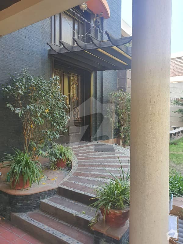 30 Marla Full House For Rent On Shami Road Main Cantt Lahore