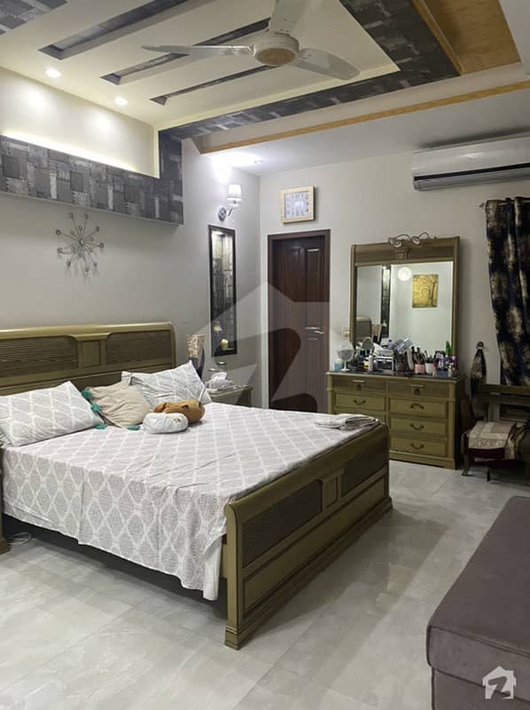ابدالینزکوآپریٹو ہاؤسنگ سوسائٹی لاہور میں 5 کمروں کا 10 مرلہ مکان 3.25 کروڑ میں برائے فروخت۔