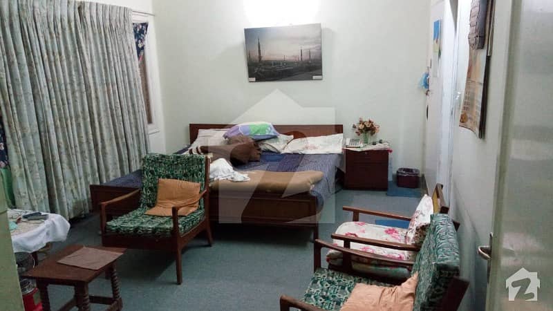 ایف ۔ 6 اسلام آباد میں 5 کمروں کا 16 مرلہ مکان 8.1 کروڑ میں برائے فروخت۔