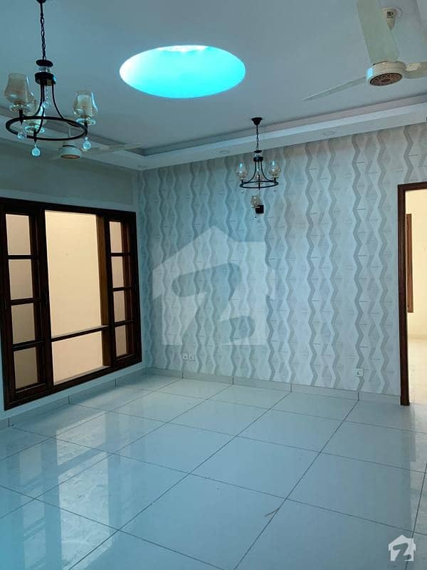 Buy A Centrally Located 2700  Square Feet House In Dha Defence