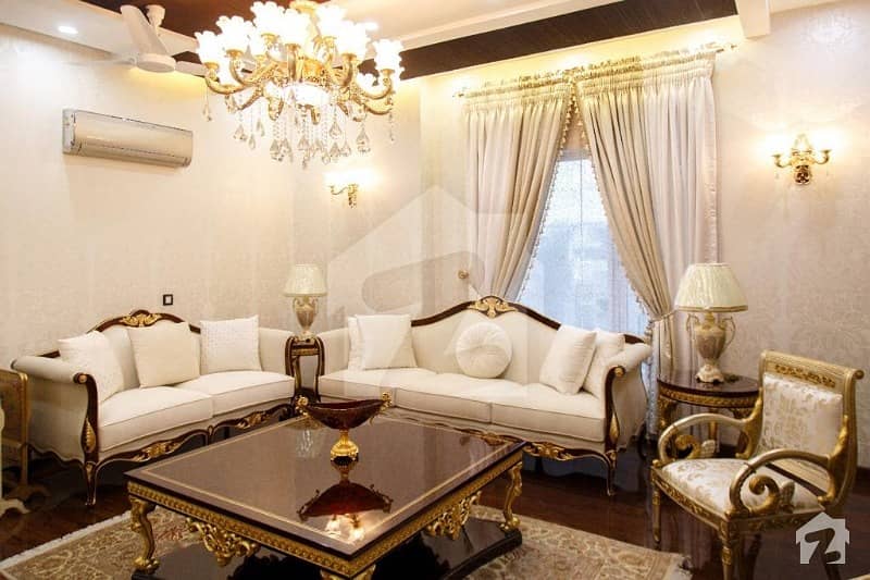 ڈی ایچ اے فیز 7 ڈیفنس (ڈی ایچ اے) لاہور میں 5 کمروں کا 1 کنال مکان 4.99 کروڑ میں برائے فروخت۔