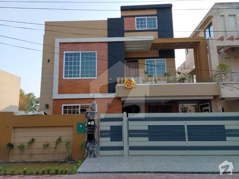 10 Marla Brand New Luxurious House Sector C Bahria Town Lahore