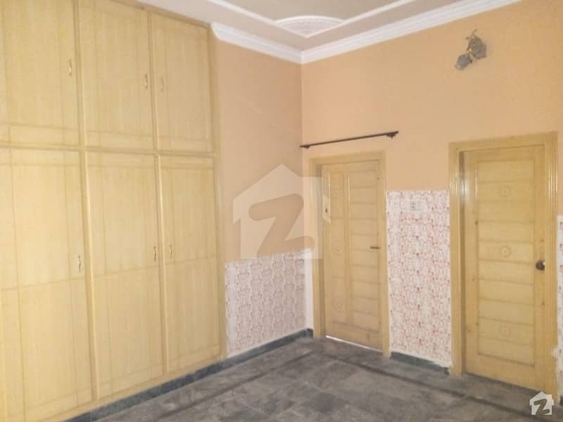 ورسک روڈ پشاور میں 5 کمروں کا 5 مرلہ مکان 1.2 کروڑ میں برائے فروخت۔