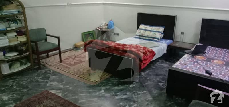 Room For Rent For Female In Sharing And Single In Dha Phase 5