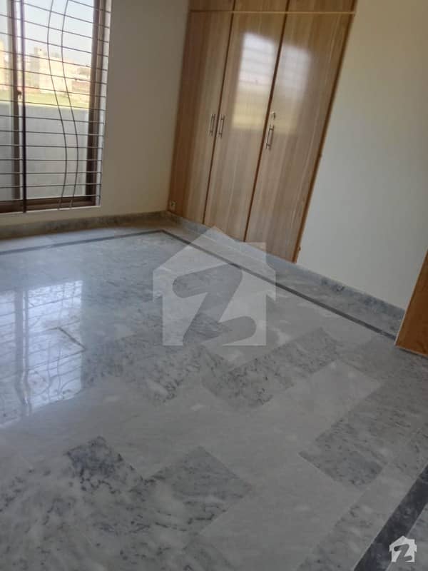 10 Marla House For Rent In Chinar Bagh Lahore