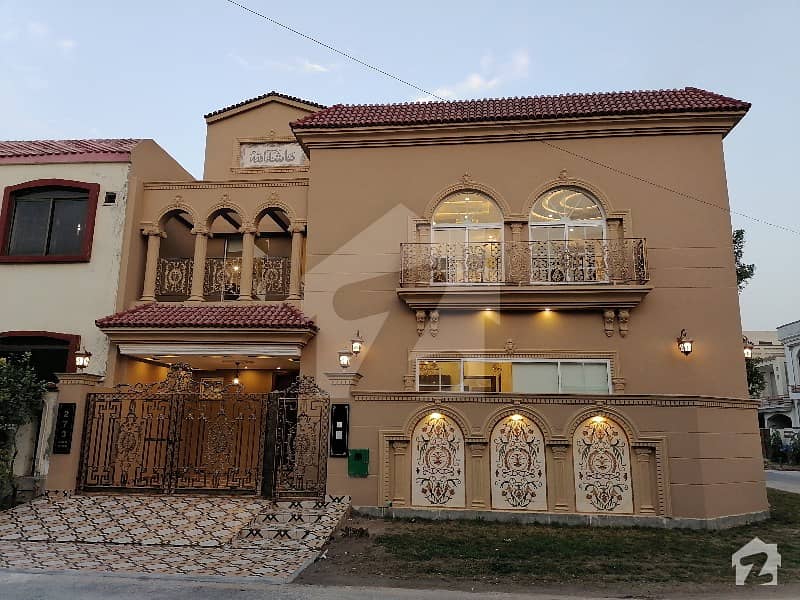 Corner 7 Marla Brand New 4 Bed House For Sale In Bahria Town Lahore