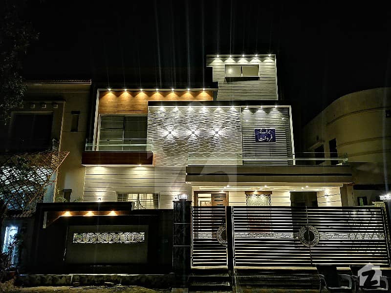Luxurious 10 Marla Brand New Vip Location House For Sale In Bahria Town Lahore