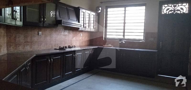 Kanal Upper Portion With Separate Gate For Rent G-13