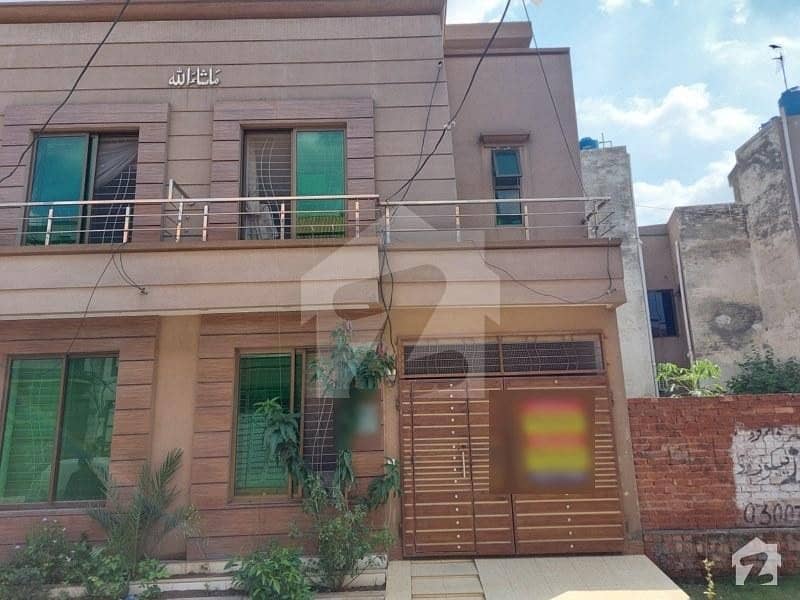 House For Sale In Beautiful Lalazaar Garden