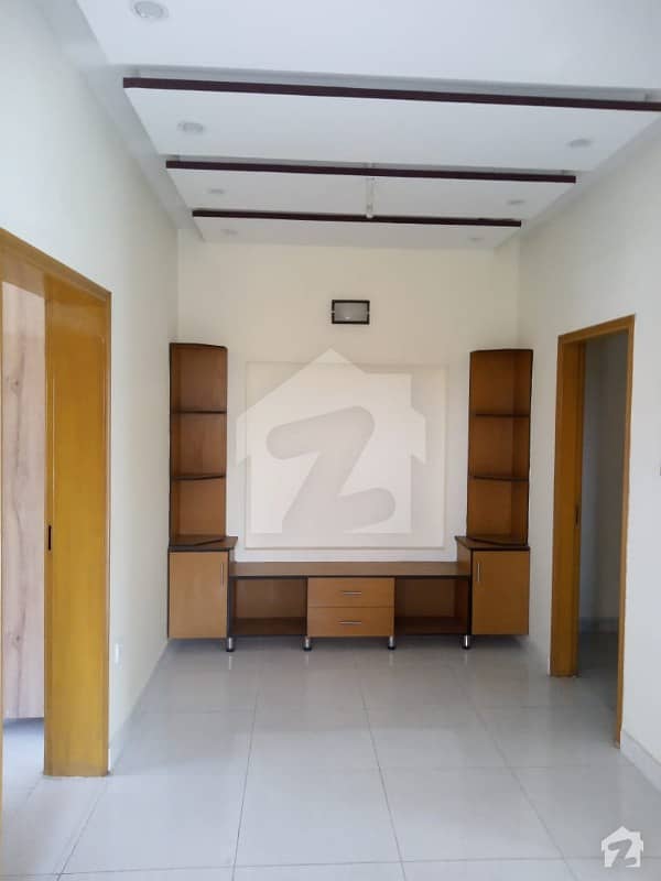 ڈی ایچ اے 11 رہبر فیز 2 ڈی ایچ اے 11 رہبر لاہور میں 3 کمروں کا 5 مرلہ مکان 1.27 کروڑ میں برائے فروخت۔