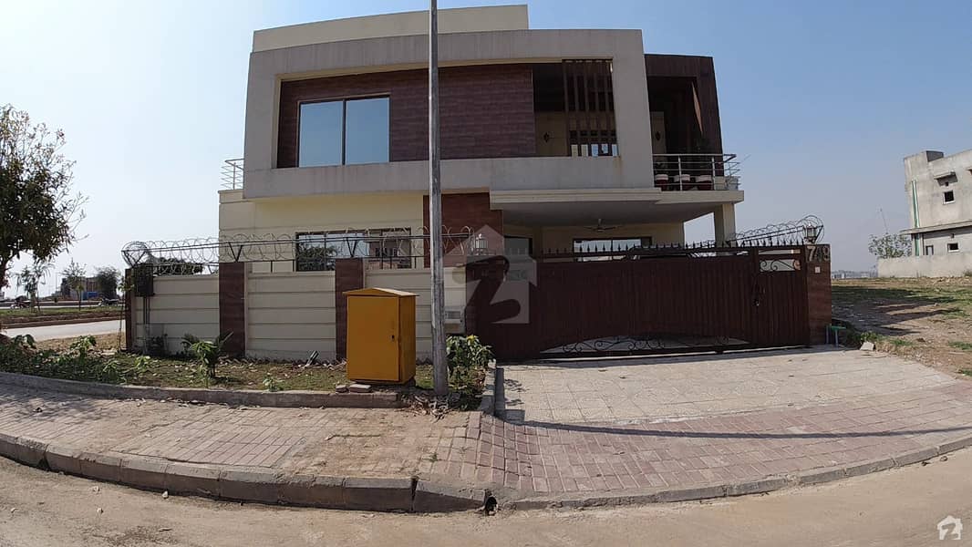 15 Marla Corner House Is Available For Sale In Bahria Town Phase 8