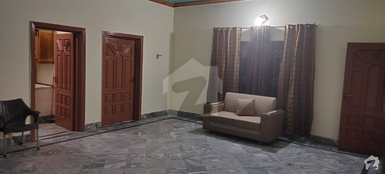 20 Marla House Available For Rent In Khayaban Colony 2