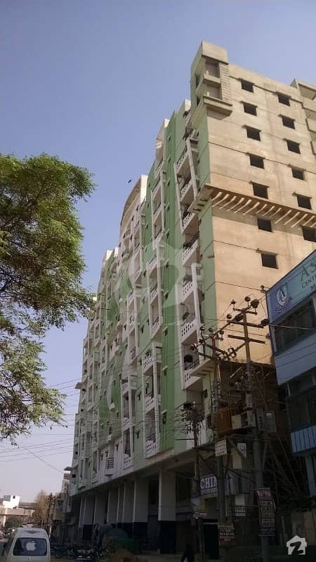 ناظم آباد - بلاک 1 ناظم آباد کراچی میں 3 کمروں کا 5 مرلہ فلیٹ 32 ہزار میں کرایہ پر دستیاب ہے۔