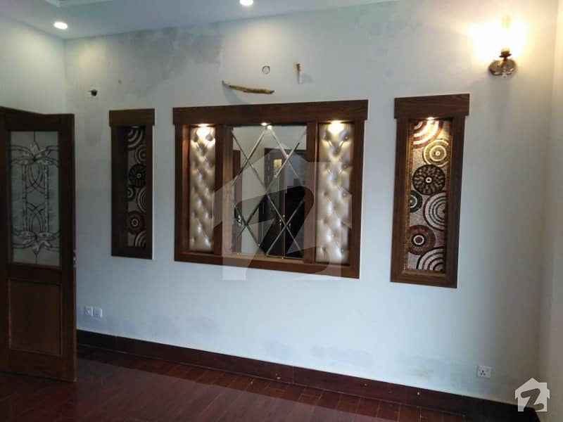 1 Kanal House Ideally Situated In Chinar Bagh