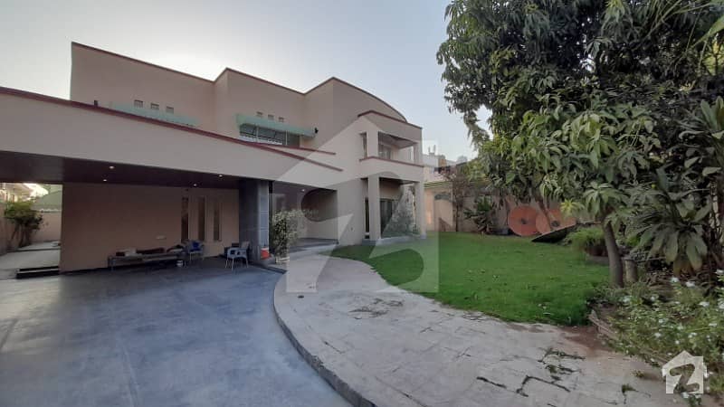 5 Bedroom Luxury House Available For Rent At F-11/3, Islamabad