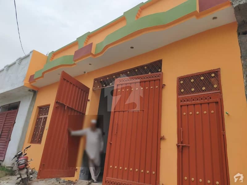 پاجیگی روڈ پشاور میں 5 کمروں کا 4 مرلہ مکان 48 لاکھ میں برائے فروخت۔