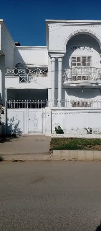 سکیم 33 - سیکٹر 16-A سکیم 33 کراچی میں 3 کمروں کا 5 مرلہ مکان 2.6 کروڑ میں برائے فروخت۔
