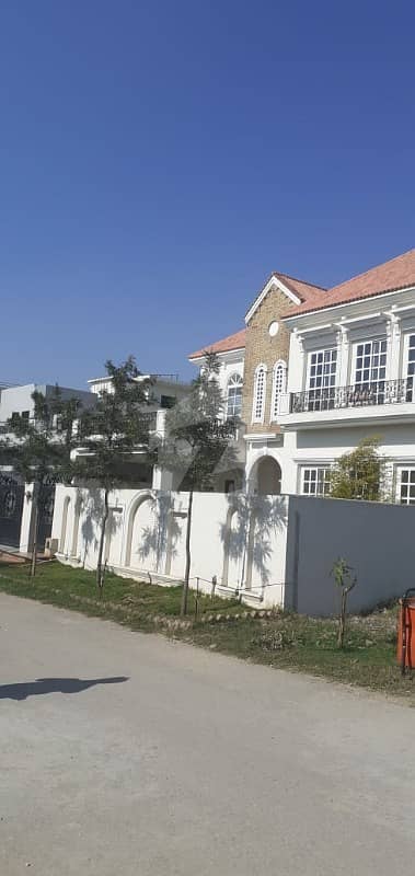 4500  Square Feet Spacious House Available In Korang Town For Sale