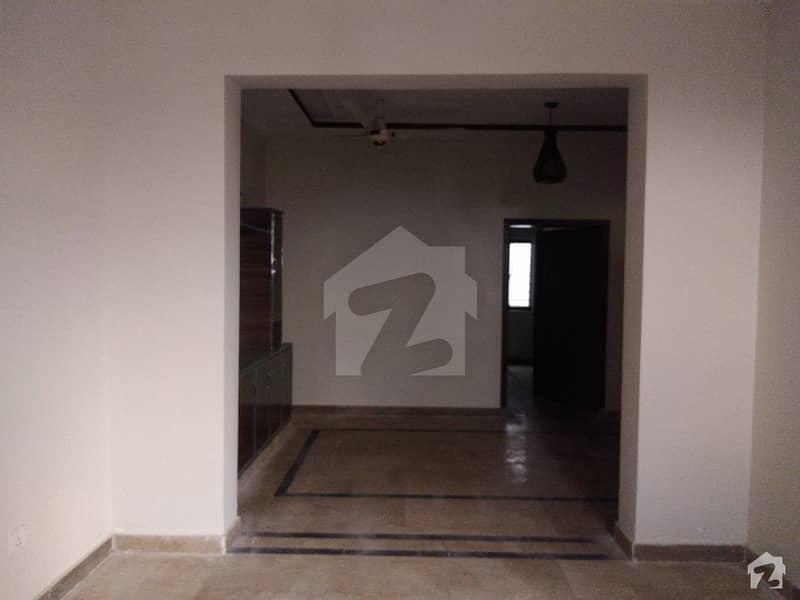 1125  Square Feet House Available For Rent In Janjua Town