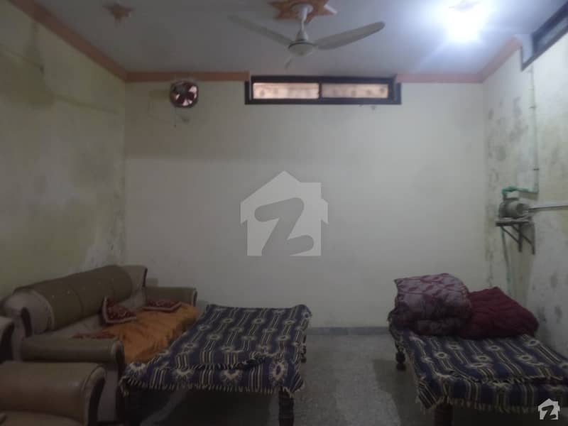 1350  Square Feet Upper Portion Available For Rent In Ali Town