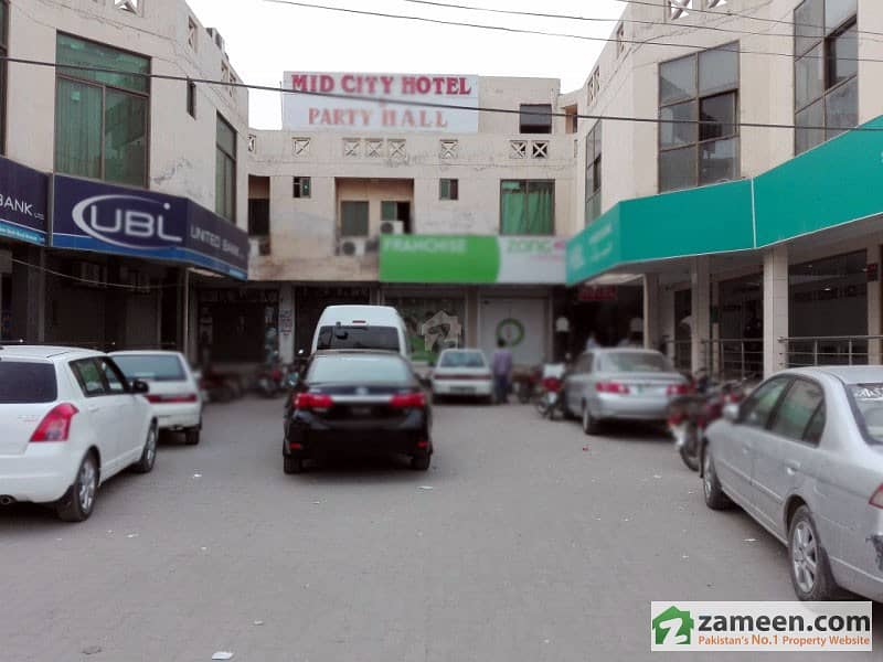 Complete Plaza 47 Marla 22000 Sq Covered Area For Sale