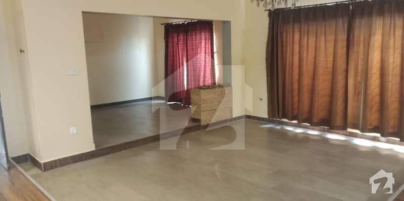 1 Kanal House Lower Portion For Rent State Life Phase 1