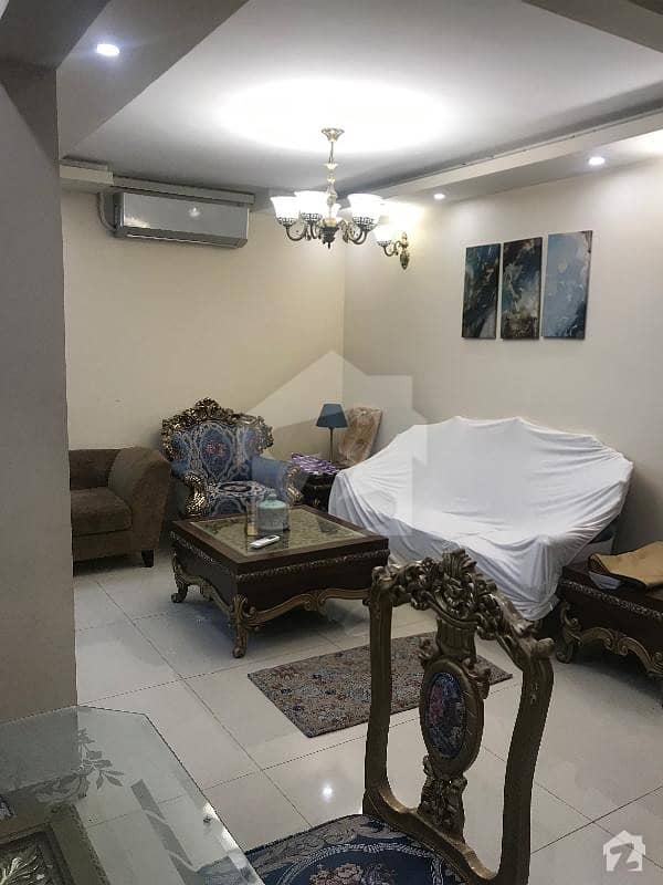 پی ای سی ایچ ایس بلاک 6 پی ای سی ایچ ایس جمشید ٹاؤن کراچی میں 4 کمروں کا 13 مرلہ زیریں پورشن 4.25 کروڑ میں برائے فروخت۔