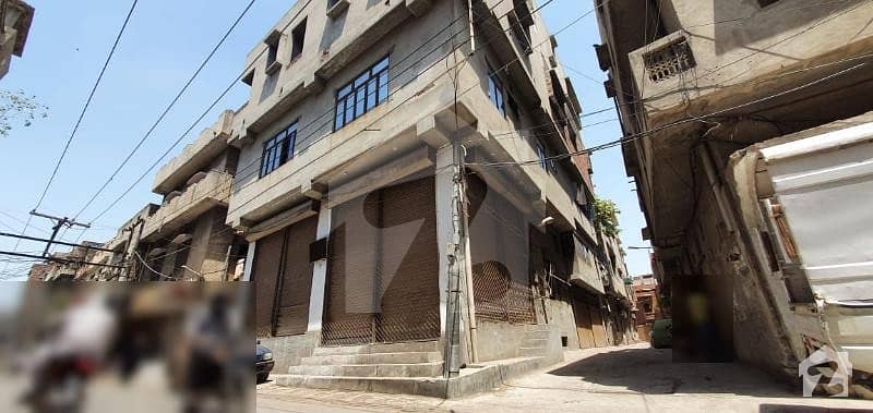 دل محمد روڈ لاہور میں 5 کمروں کا 7 مرلہ عمارت 10 کروڑ میں برائے فروخت۔