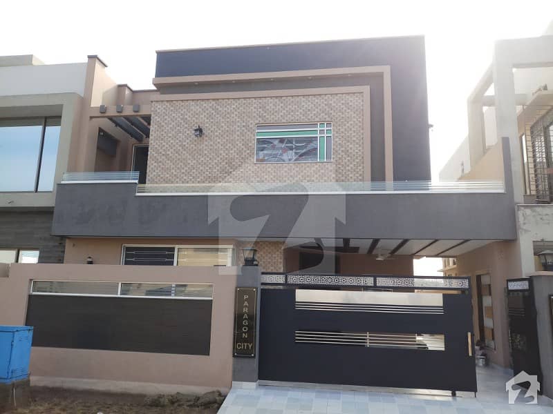 10 Marla Brand New Beautiful House Available On Main 80 Feet Road For Sale