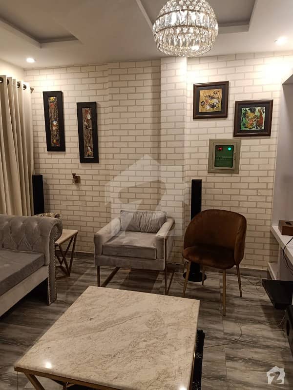 بحریہ ٹاؤن سیکٹر سی بحریہ ٹاؤن لاہور میں 2 کمروں کا 2 مرلہ فلیٹ 62 لاکھ میں برائے فروخت۔