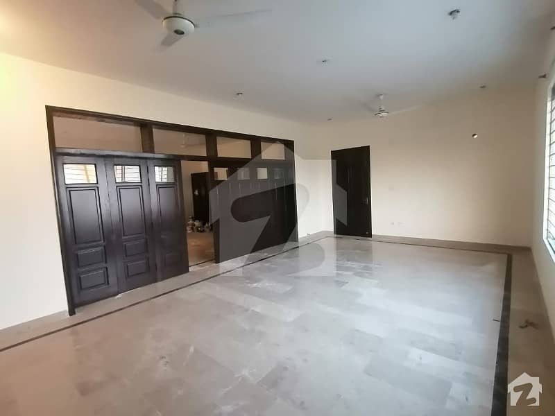 1 Kanal 3 Bed Upper Portion  For Rent At E-11