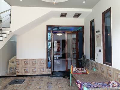 سعدی ٹاؤن سکیم 33 کراچی میں 3 کمروں کا 10 مرلہ مکان 3.15 کروڑ میں برائے فروخت۔ سعدی ٹاؤن سکیم 33 کراچی میں 3 کمروں کا 10 مرلہ مکان 3.15 کروڑ میں برائے فروخت۔