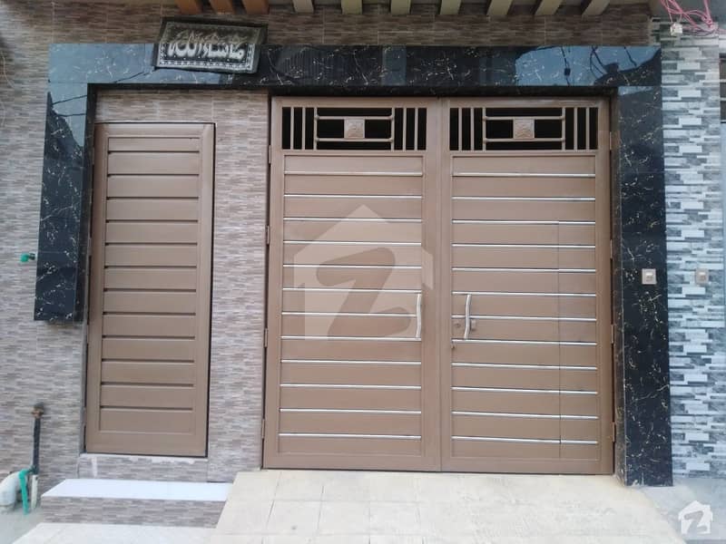 رشید ٹاؤن پشاور میں 4 کمروں کا 2 مرلہ مکان 1.2 کروڑ میں برائے فروخت۔