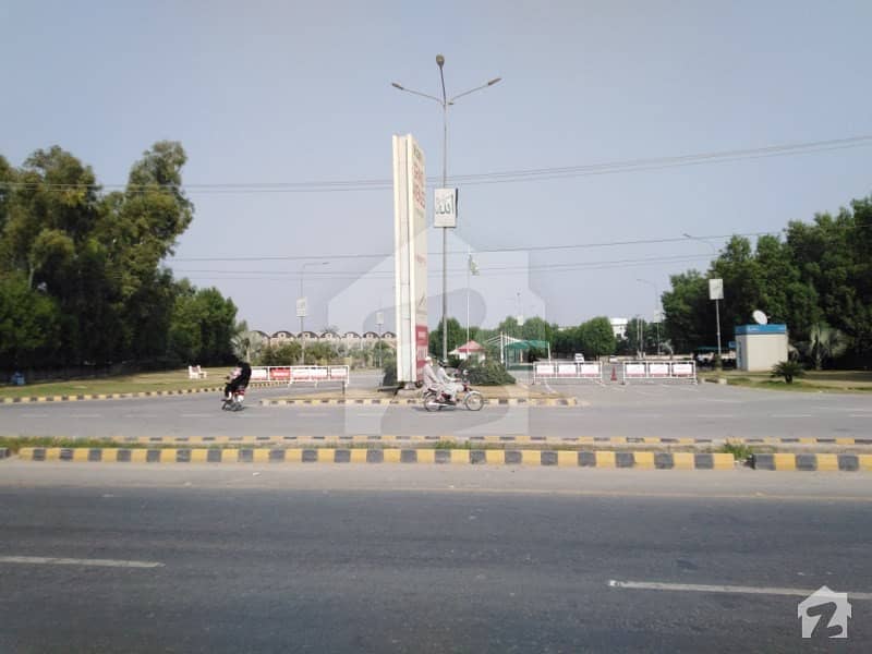 In Grand Avenues Housing Scheme Residential Plot For Sale Sized 10 Marla