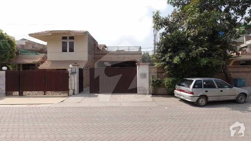 1 Kanal House Is Available For Sale In Canal View Lahore