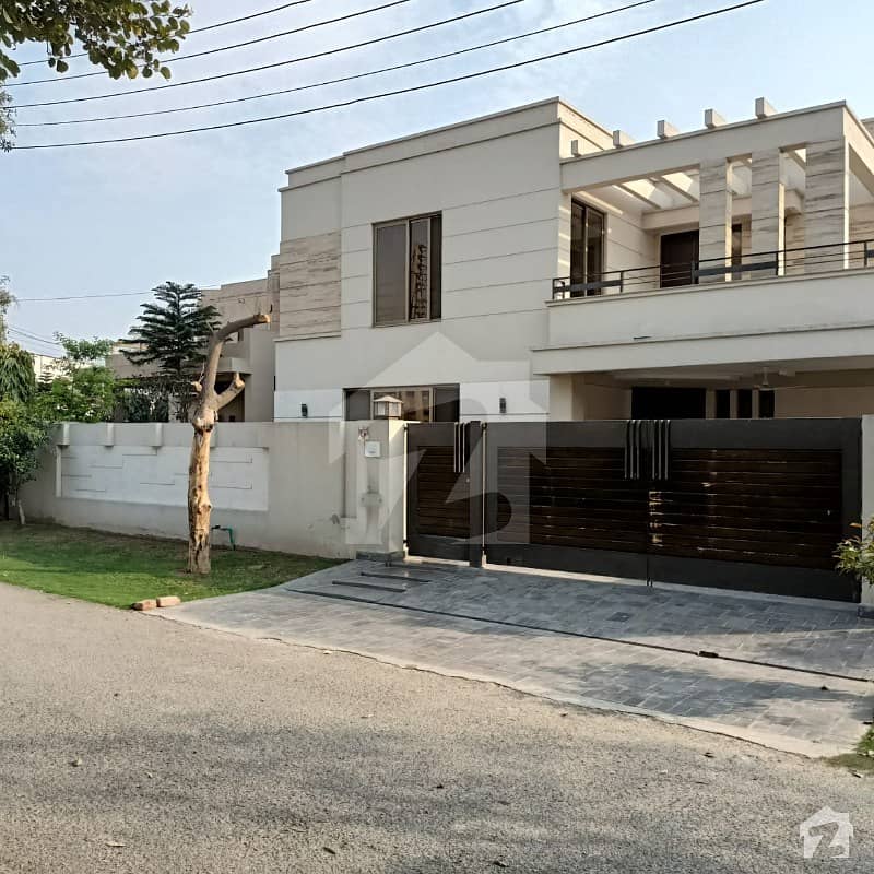 Sui Gas Society 1 Kanal Brand New Straight Line Modern Style House Is Available On Sale