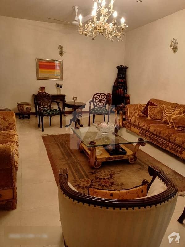 نیوی ہاؤسنگ سکیم زمزمہ زمزمہ کراچی میں 5 کمروں کا 14 مرلہ مکان 15.4 کروڑ میں برائے فروخت۔