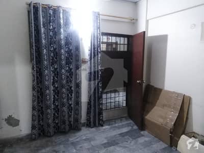 سخی حسن چورنگی کراچی میں 2 کمروں کا 3 مرلہ زیریں پورشن 15 ہزار میں کرایہ پر دستیاب ہے۔