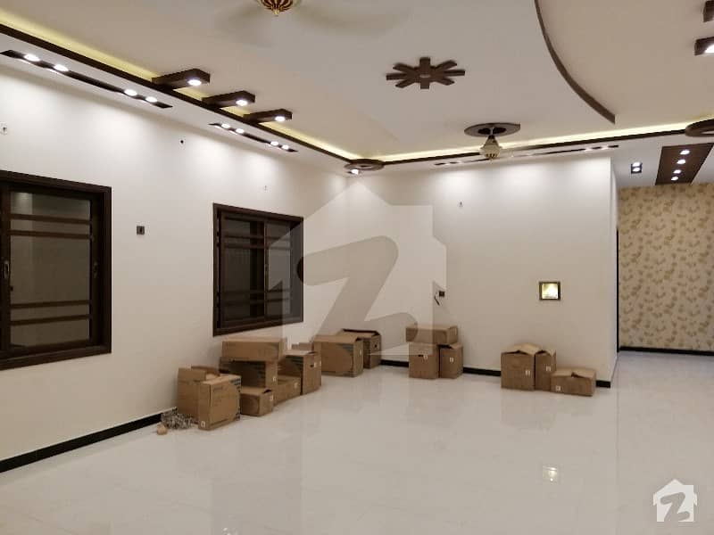 گلستانِِ جوہر ۔ بلاک 14 گلستانِ جوہر کراچی میں 6 کمروں کا 16 مرلہ مکان 6.25 کروڑ میں برائے فروخت۔