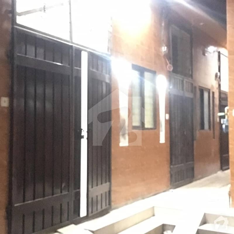 بسطامی روڈ سمن آباد لاہور میں 3 کمروں کا 2 مرلہ مکان 59.5 لاکھ میں برائے فروخت۔