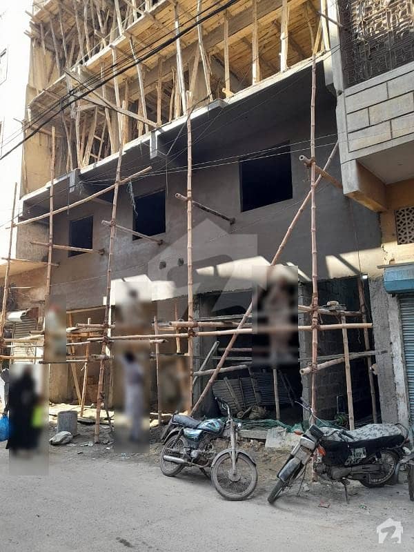 جوڑیا بازار صدر ٹاؤن کراچی میں 4 مرلہ دفتر 60 لاکھ میں برائے فروخت۔