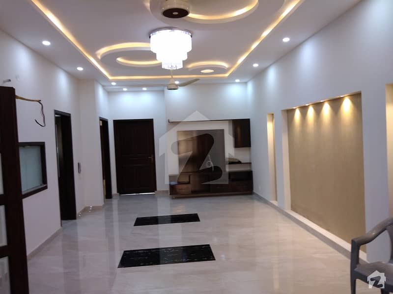 1 Kanal House Available For Rent In Model Town