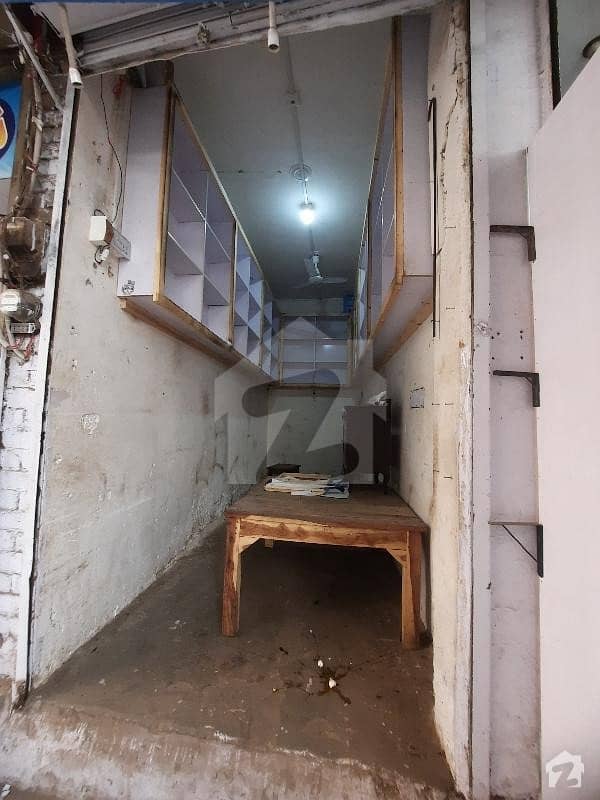 Shop Of 120  Square Feet For Rent In Walled City