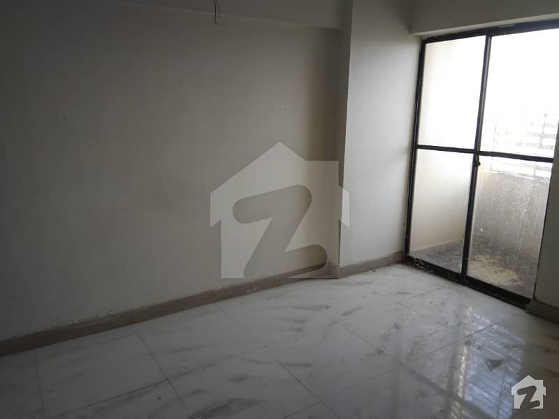 رفیع پریمیر ریذیڈنسی سکیم 33 کراچی میں 2 کمروں کا 3 مرلہ فلیٹ 72 لاکھ میں برائے فروخت۔