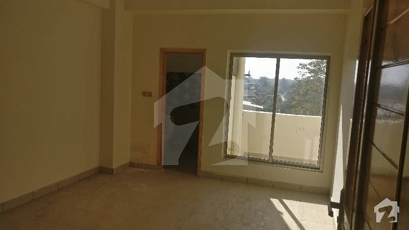 یونیورسٹی ٹاؤن پشاور میں 1 کمرے کا 3 مرلہ فلیٹ 22 ہزار میں کرایہ پر دستیاب ہے۔