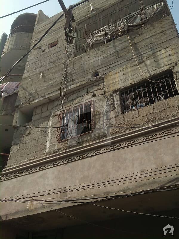 فیڈرل بی ایریا کراچی میں 6 کمروں کا 3 مرلہ مکان 80 لاکھ میں برائے فروخت۔