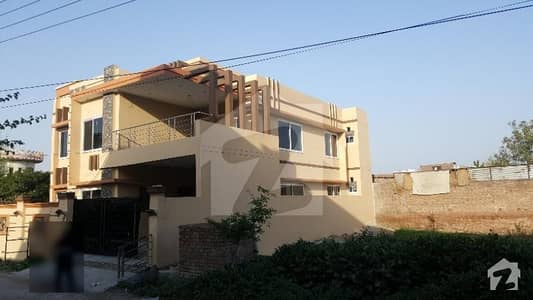 2250  Square Feet House In Muzafar Town Best Option