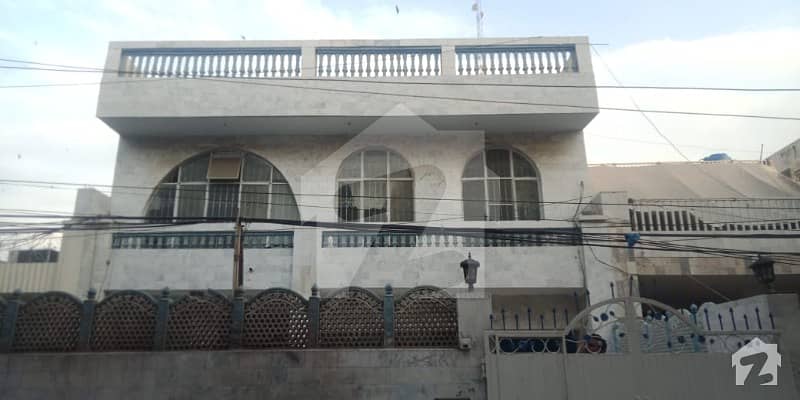 Upper Portion Available In Muslim Town Canal Road