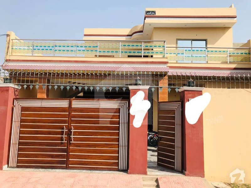 10 Marla Newly Made Luxury House For Sale