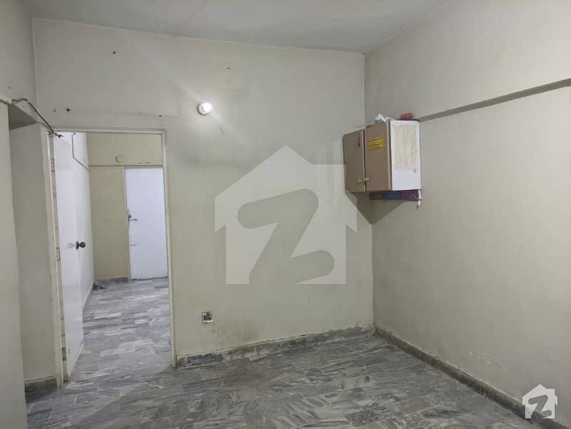 Flat For Rent In Gulistan E Johar